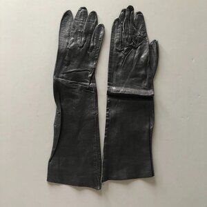 VINTAGE MID CENTURY BLACK LONG LEATHER GLOVES SIZE 8 EVENING FORMAL ELEGANT